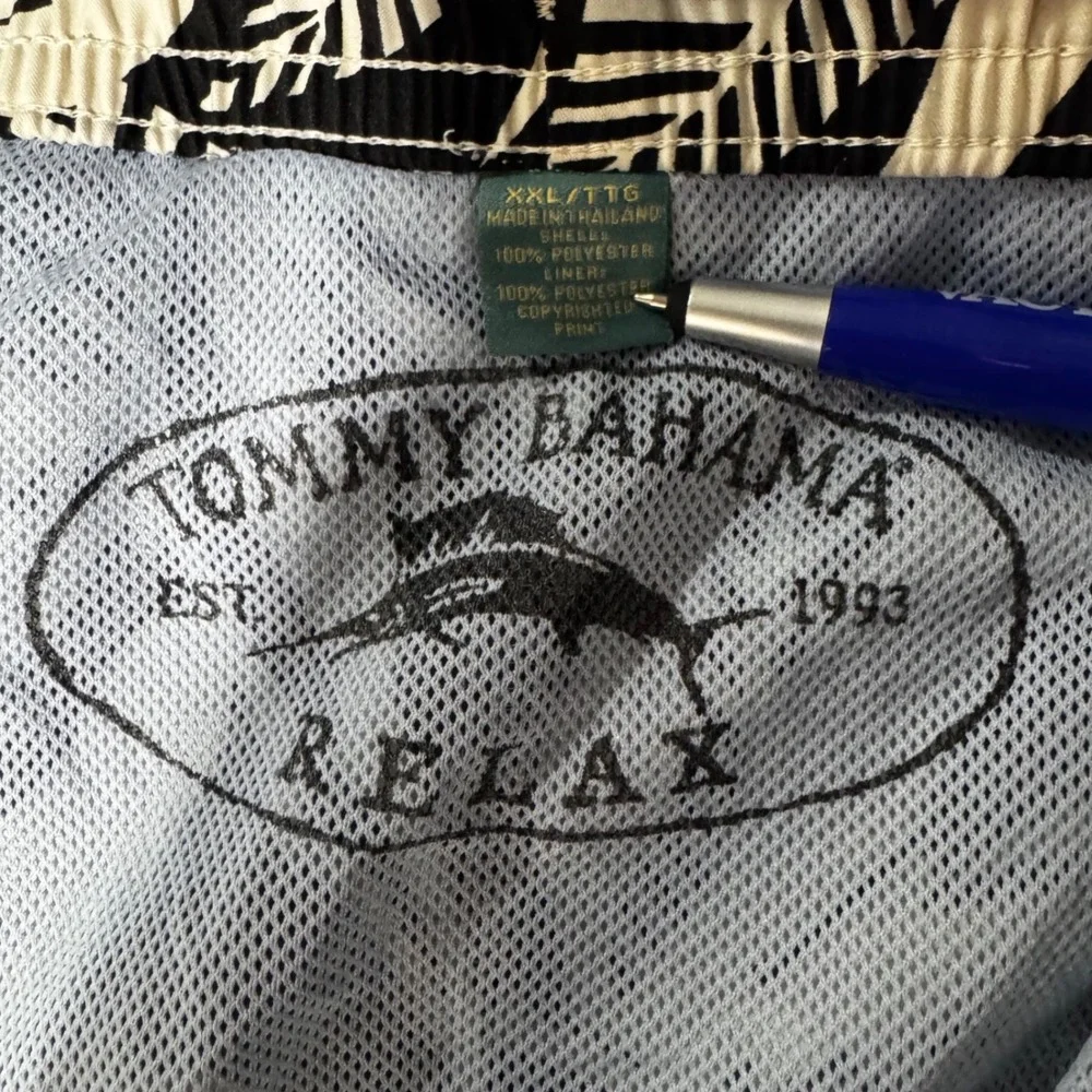 Tommy Bahama Relax Mens XXL Swim Trunks Black White Tropical Palm‎ Leaf Print